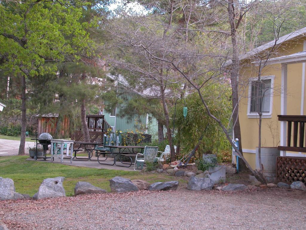 Sequoia Motel Three Rivers Extérieur photo